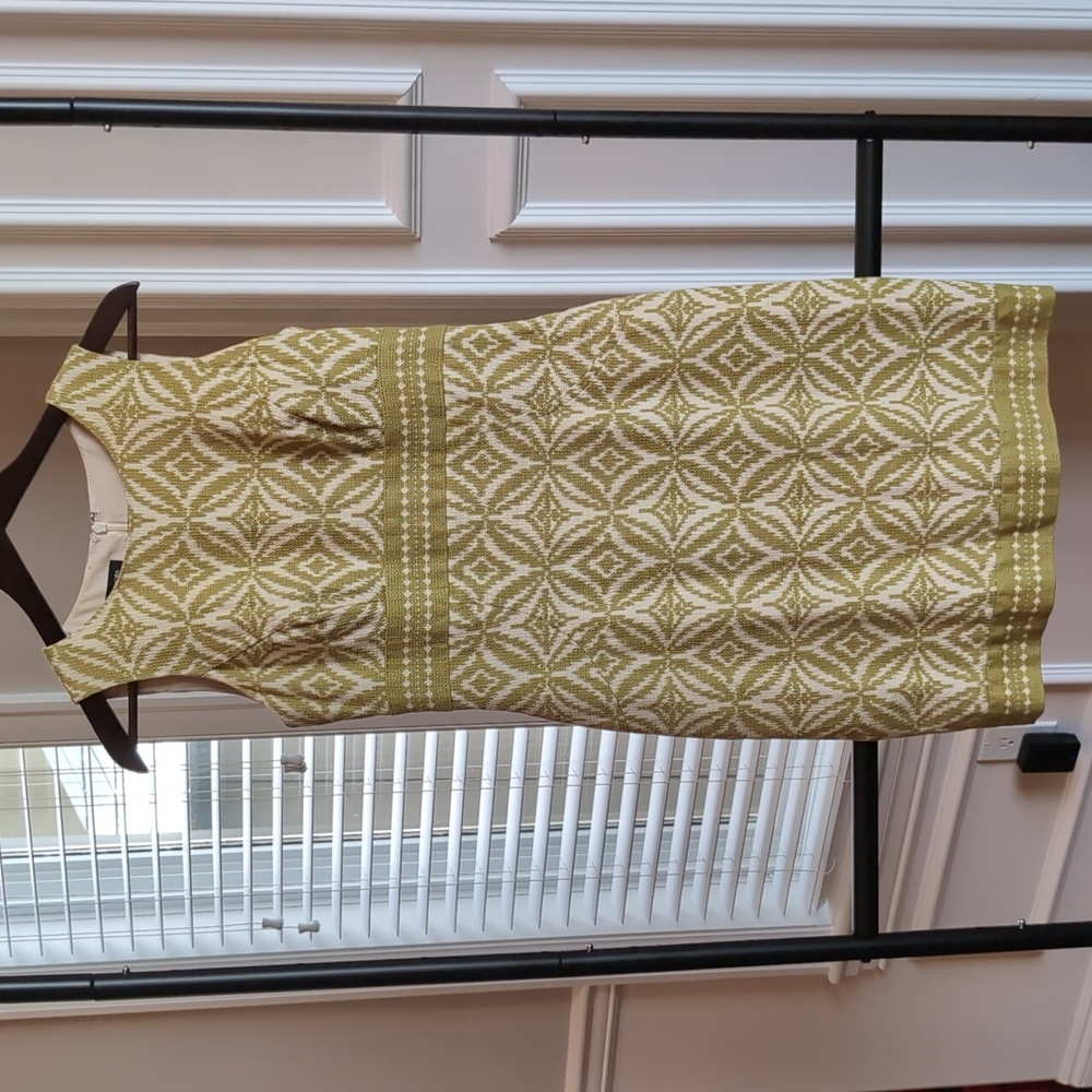 Jones New York Green and Cream Geometric Pattern Dress - Size 4